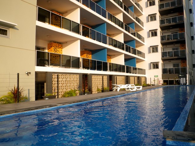 Zen apartments pool 2, Darwin